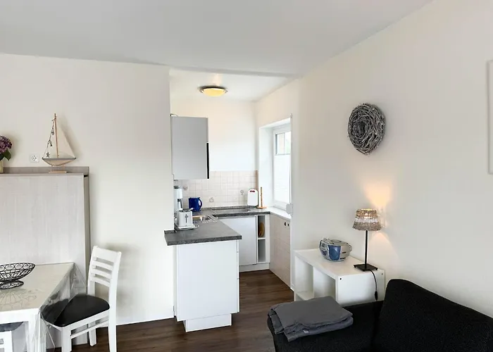 Haus Blanker Hans 5 *